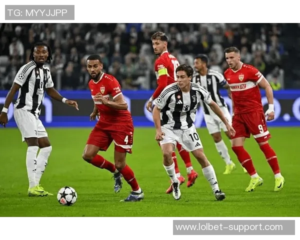 德甲激战：里昂与尤文图斯战成平局绝杀瞬间引发全场狂欢