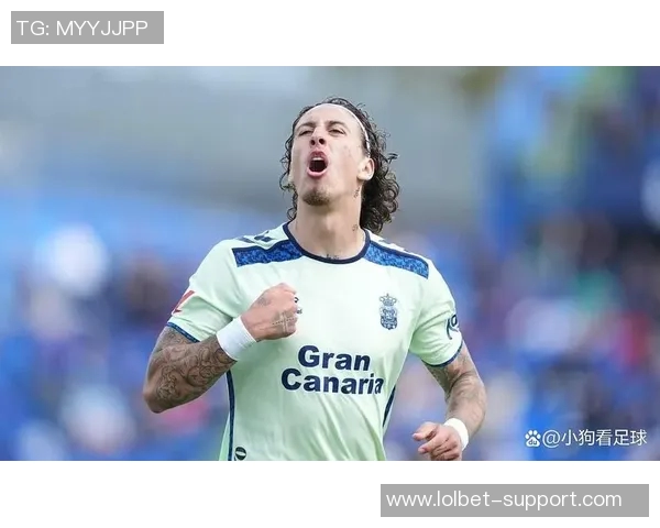 莱比锡大胜曼联五球狂潮赛后点评引发热议